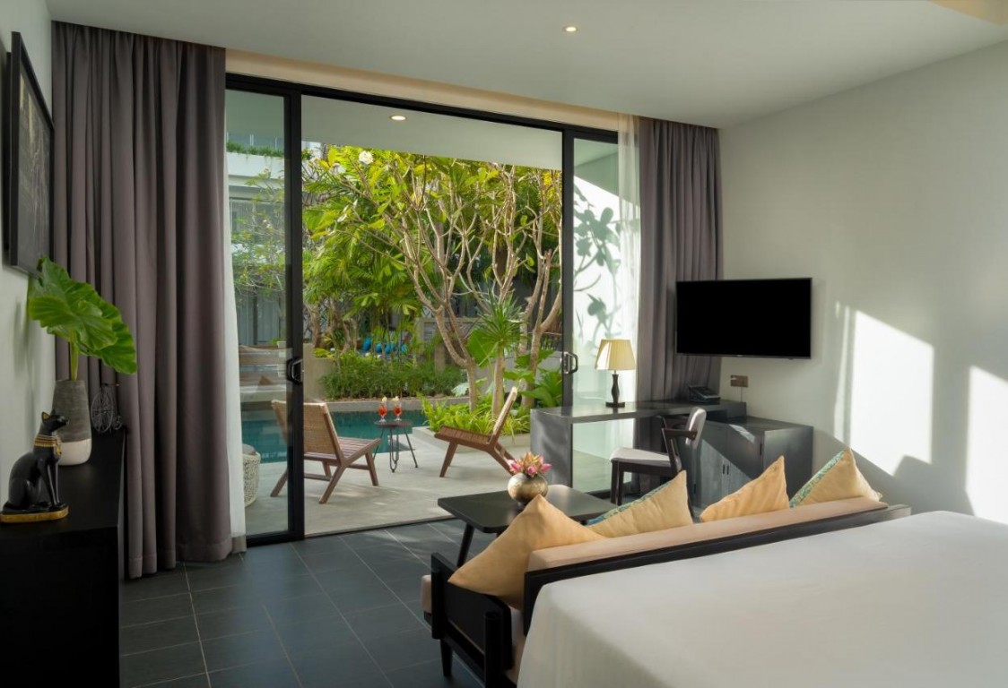 Eightfold Urban Resort