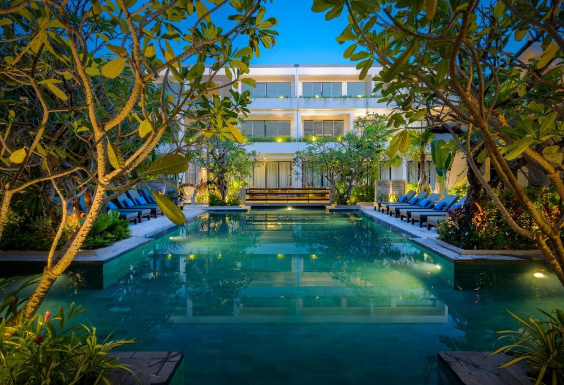 Eightfold Urban Resort