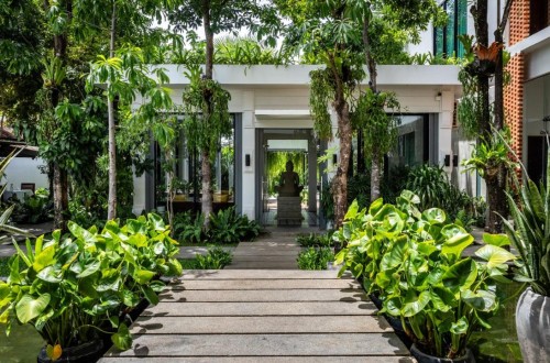 Shintana Saya Residence