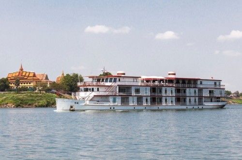 4 Days Mekong Delta Cruise from Phnom Penh to Saigon