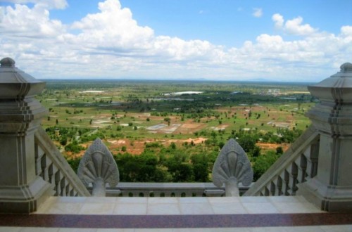 Oudong Temple & Phnom Baset Private Tours 