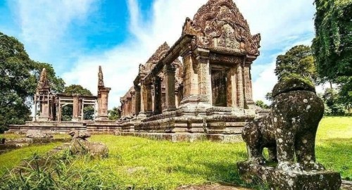 Preah Vihear Temple & Tamok House Private Tours