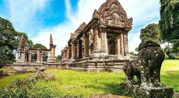 Preah Vihear Temple & Tamok House Private Tours